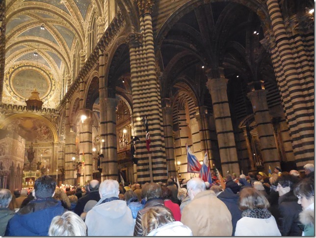 Siena: 1 dicembre, Sant’Ansano, il rito di rinnovo spirituale delle Contrade. Orari della processione