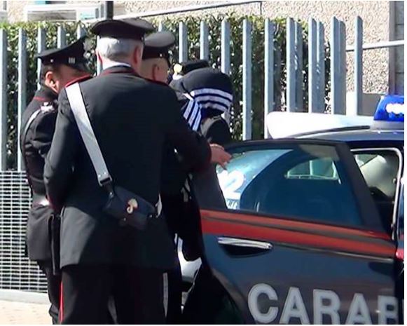 Italia: Traffico di stupefacenti, smantellata organizzazione a Perugia e sequestrati quintali di droga