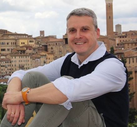 Siena: Luca Micheli (PD) interroga il sindaco sullo stato del tratto fognario di Taverne d’Arbia nella zona a valle del campo sportivo