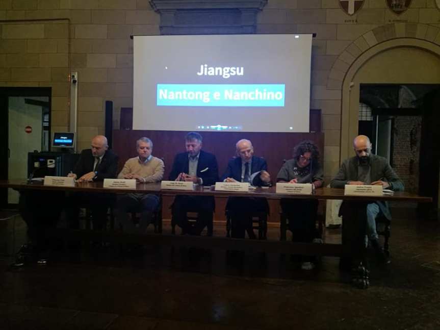 Siena: Oggi 25/11 Conferenza Stampa per fare il punto sugli obiettivi raggiunti e quelli futuri dalla delegazione senese che si è recata in Cina