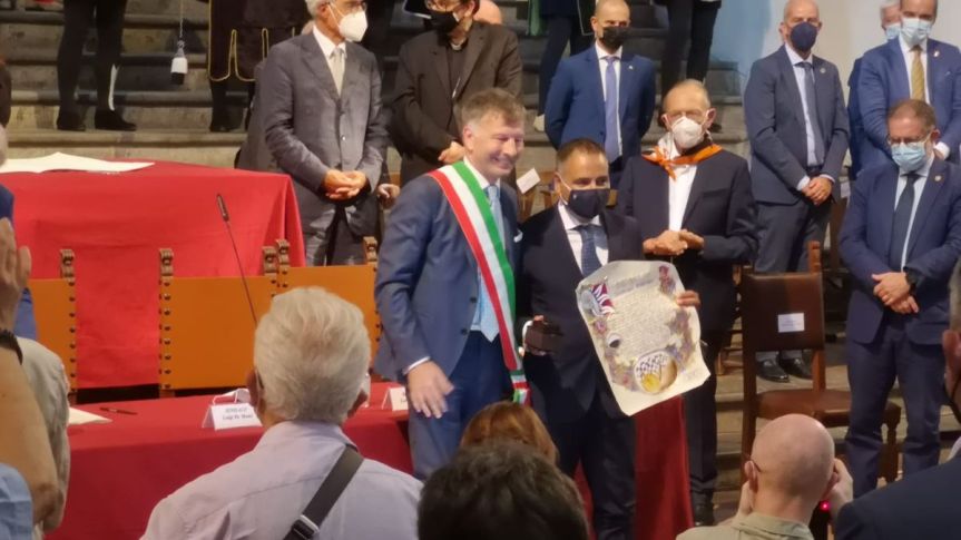 Siena: Le Medaglie a Don Sergio Volpi e Lorenzo Granai