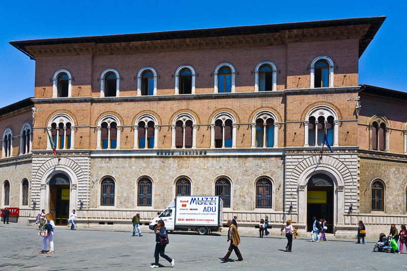 Siena, Poste Italiane risponde alla Cgil: “Non è vero che manca personale”