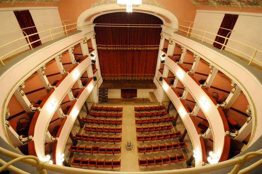 Provincia di Siena, Rapolano: Torna la stagione teatrale con “La mite” e Beatrice Visibelli