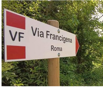 Toscana: Cammini sui sentieri della vita, boom dei percorsi zaino in spalla dalla Francigena alla Via degli Dei