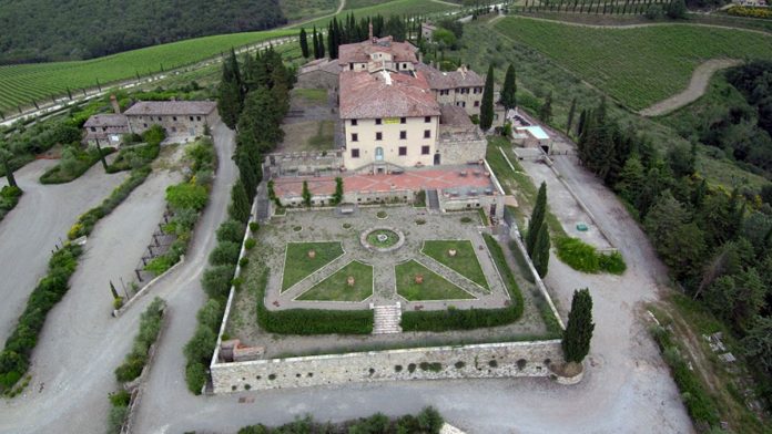 Provincia di Siena: Castello senese in vendita ma anche la terza asta va deserta