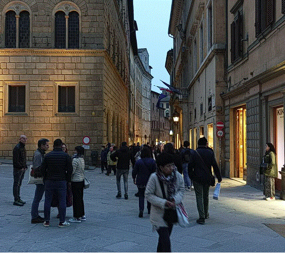 Siena: Turisti, bene vigilia e Pasqua, benino Pasquetta