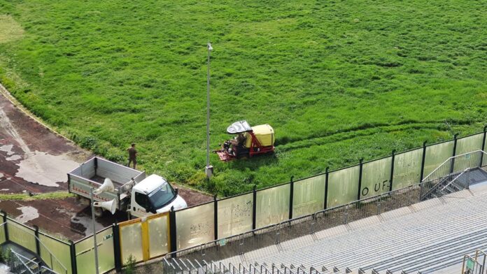 Siena: Stadio Artemio Franchi, il giorno del taglio dell’erba