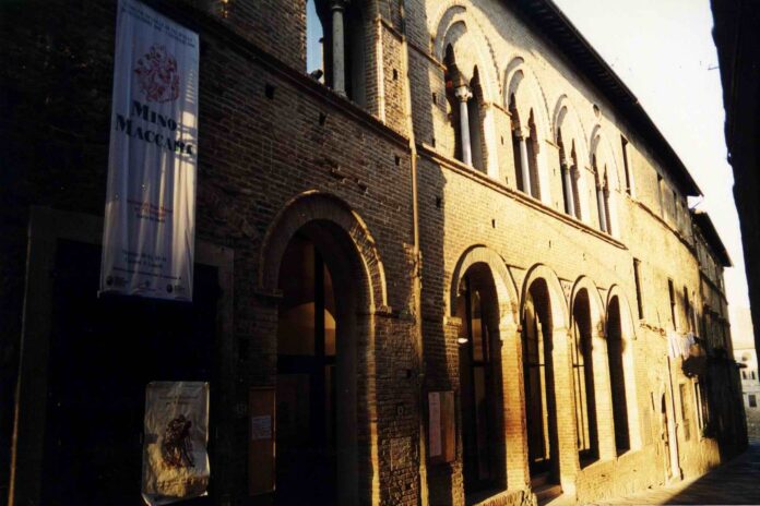 Provincia di Siena: Il Teatro dei Varii e il Teatro del Popolo di Colle sono Monumenti nazionali